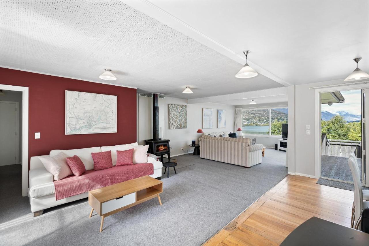 Lake And Mountain View Living Queenstown Exterior foto
